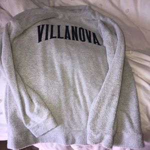 Villanova Woolly Threads Crew Neck